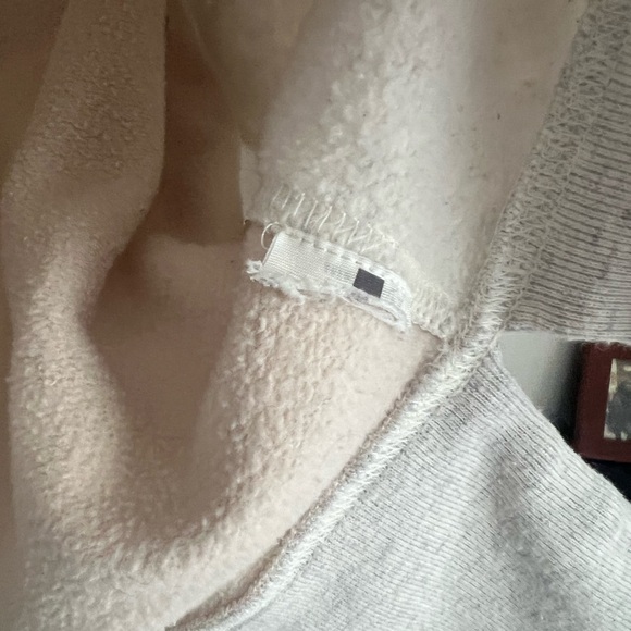 Abercrombie & Fitch Beige, Gray, and White Sweatshirt - Picture 4 of 7